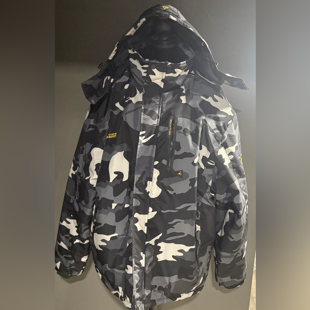 Black and White Camouflage Ski Jacket